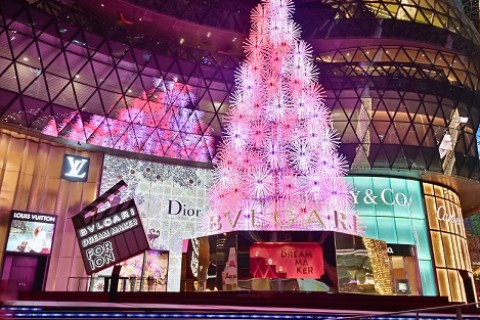 Indulge in Razzle & Dazzle with ION Orchard