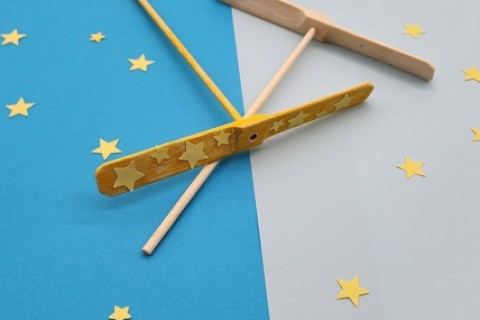 Drop-in Craft Activity: Decorate Your Own Hopter Toy