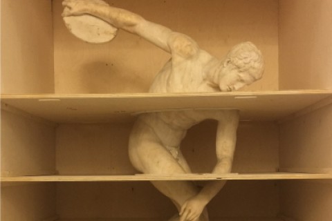 Exhibiting The Body: Compulsions, Caveats and Cautions