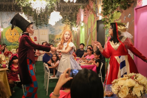 Wonderland - an Immersive Theatrical Children's Show