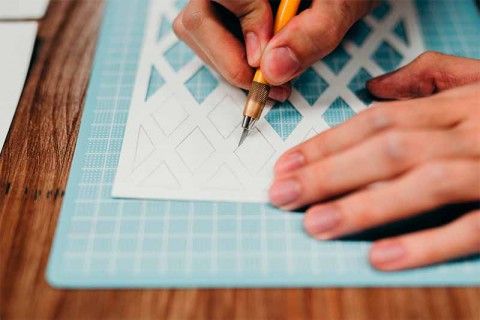 STPI Gallery | Embossing Class: Gems in Relief