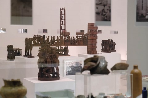 another diorama by Hu Yun