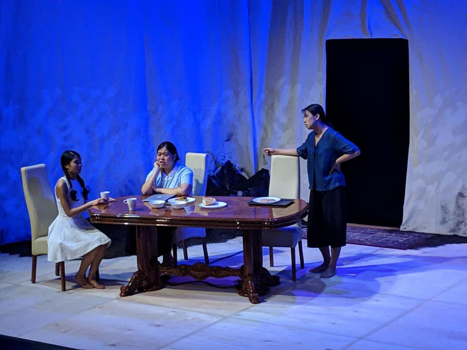 11 20181125 review the old woman and the ox lacks a confluence of ideas 02