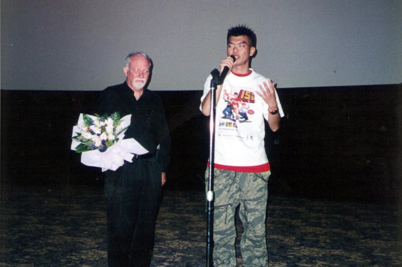 SGIFF 2003 GEOFFREY MALONE ROYSTON TAN AT SCREENING OF 15