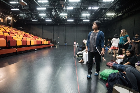 [Review] Confronting The Absent Audience